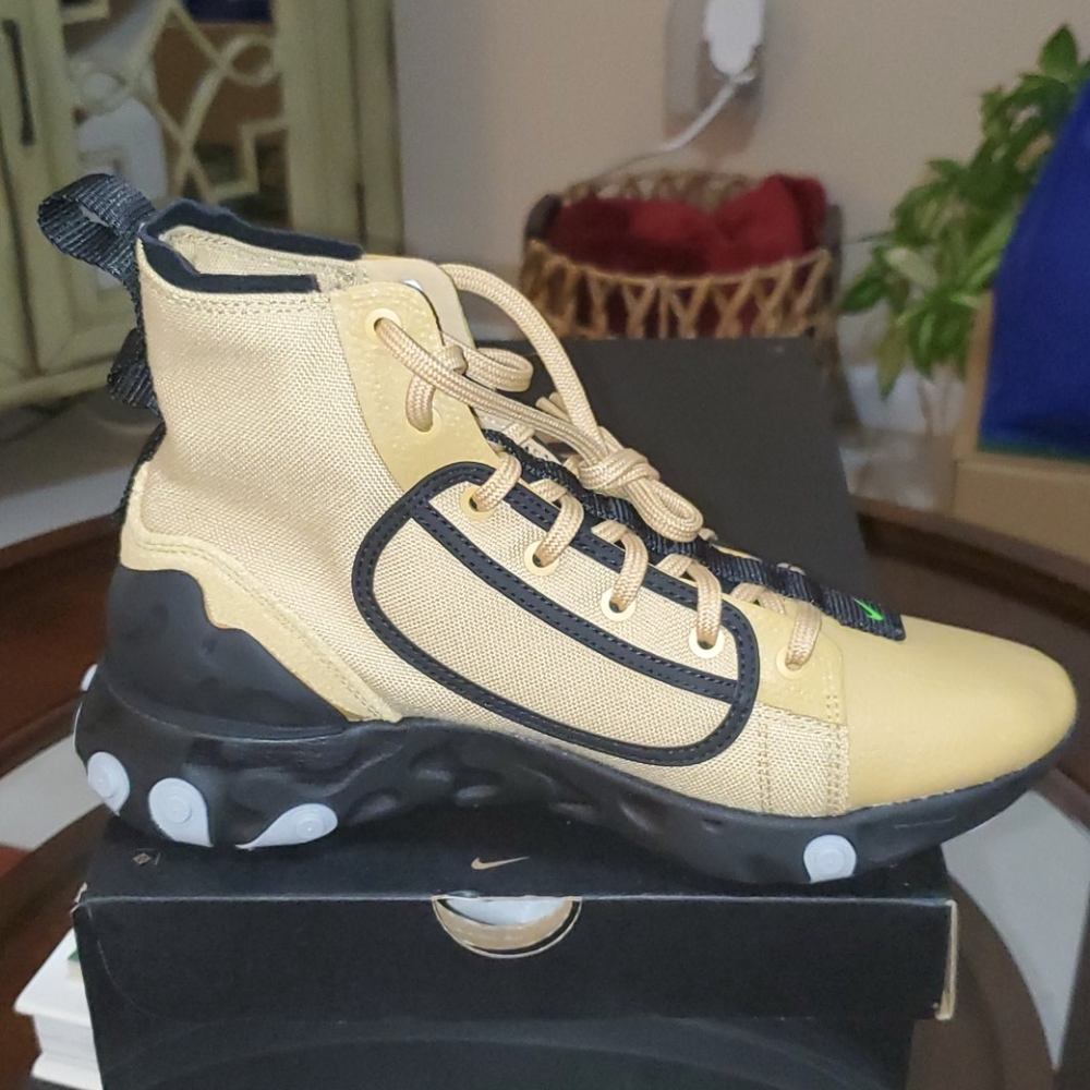 NIB - NIKE REACT IANGA